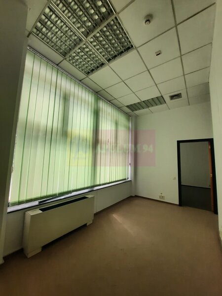 Vanzare spatiu comercial in zona bd Unirii stradal