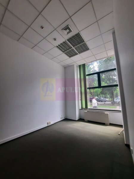 Vanzare spatiu comercial in zona bd Unirii stradal